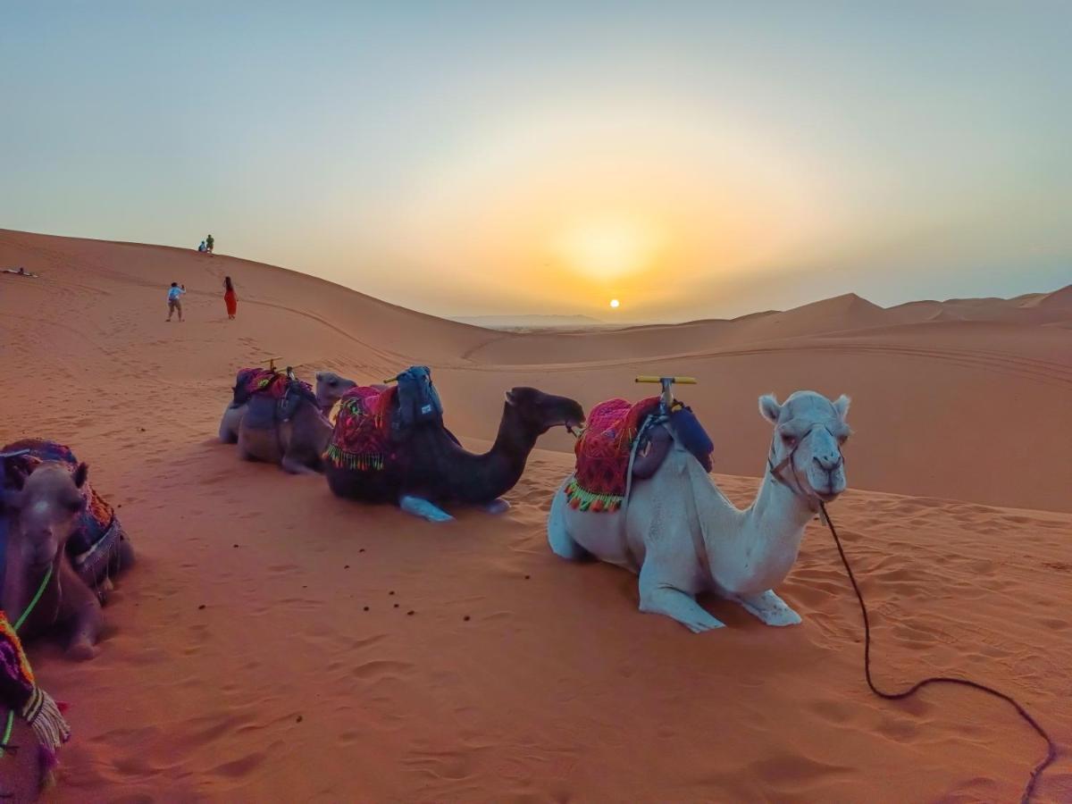 Authentic Luxury Camp Hotel Merzouga Eksteriør billede